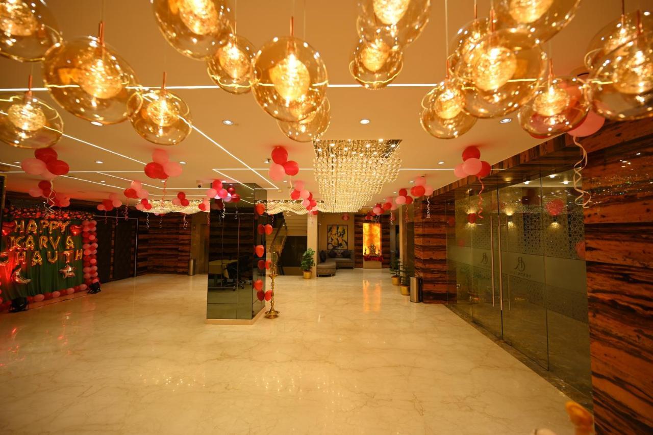 The Royal Class Hotel Gwalior Esterno foto