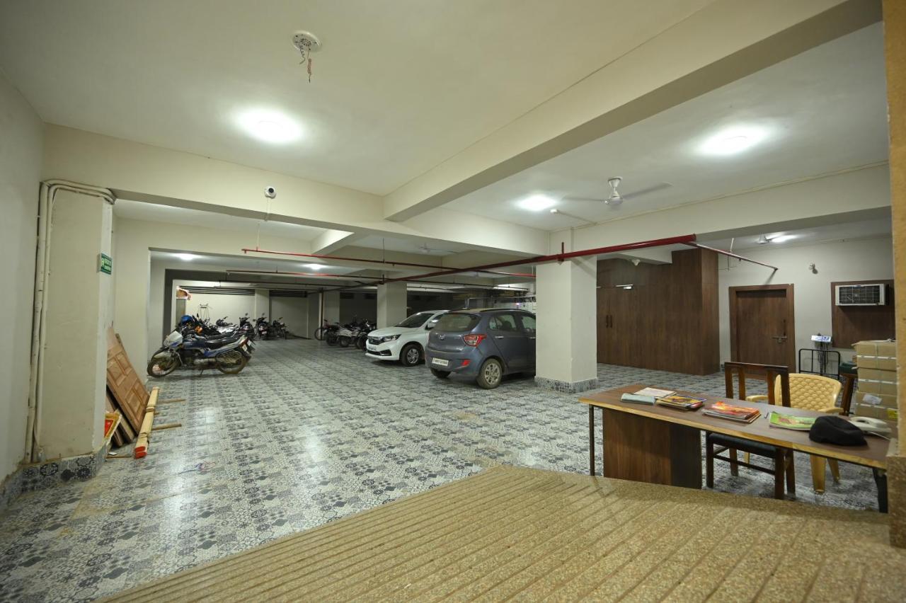 The Royal Class Hotel Gwalior Esterno foto