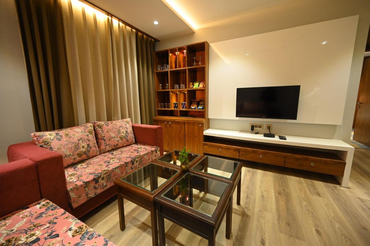 The Royal Class Hotel Gwalior Esterno foto